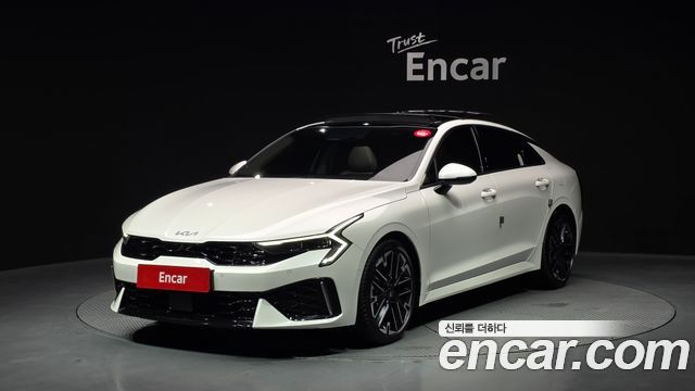 Kia K5 (III) 1.6 Turbo Signature 2025 — фото 1