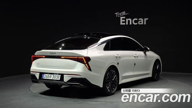 Kia K5 (III) 1.6 Turbo Signature 2025 — фото 2