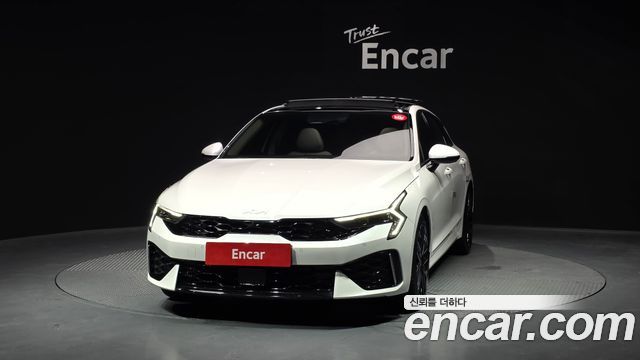 Kia K5 (III) 1.6 Turbo Signature 2025 — фото 3