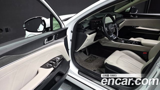 Kia K5 (III) 1.6 Turbo Signature 2025 — фото 10