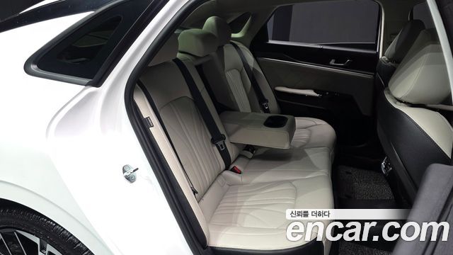 Kia K5 (III) 1.6 Turbo Signature 2025 — фото 11