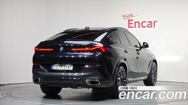 BMW X6 (G06) xDrive40i M Sport 2024 — фото 2