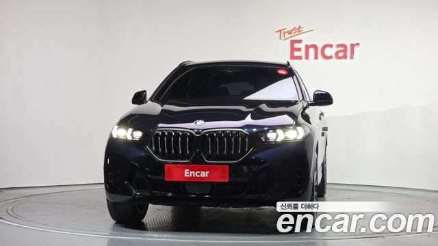 BMW X6 (G06) xDrive40i M Sport 2024 — фото 3
