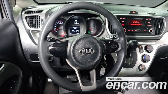 Kia Ray Van Prestige 2021 — фото 12