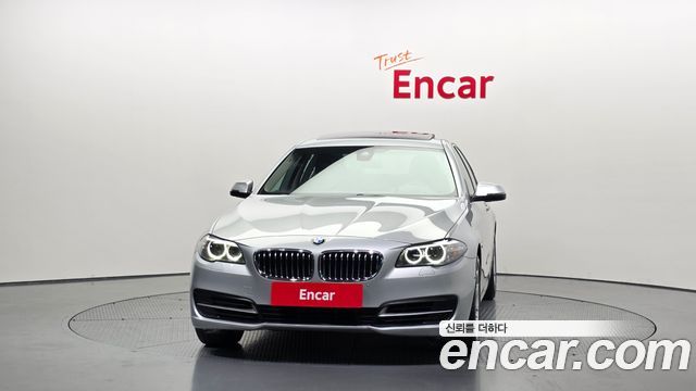 BMW 5 Series (F10) 528i 2015 — фото 3