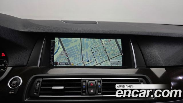 BMW 5 Series (F10) 528i 2015 — фото 14