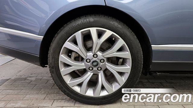 Land Rover Range Rover (IV) 4.4 SDV8 AB DIESEL 2018 — фото 5