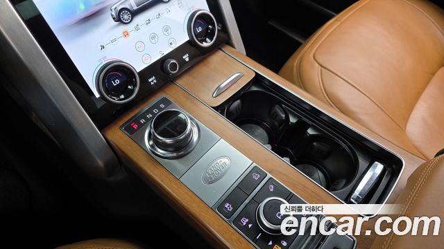 Land Rover Range Rover (IV) 4.4 SDV8 AB DIESEL 2018 — фото 9