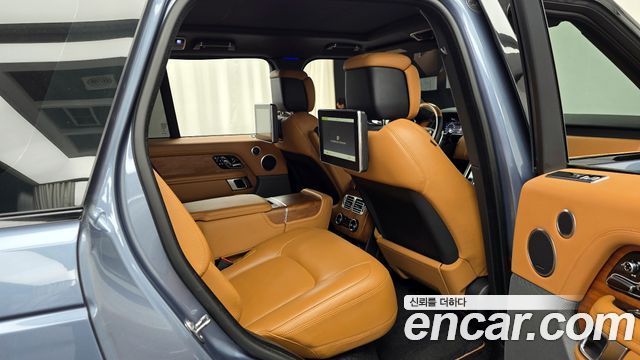 Land Rover Range Rover (IV) 4.4 SDV8 AB DIESEL 2018 — фото 11