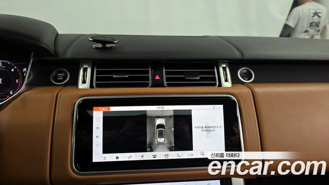 Land Rover Range Rover (IV) 4.4 SDV8 AB DIESEL 2018 — фото 14
