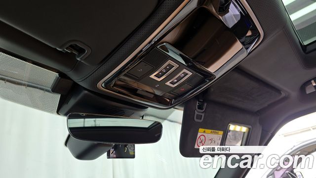 Land Rover Range Rover (IV) 4.4 SDV8 AB DIESEL 2018 — фото 18