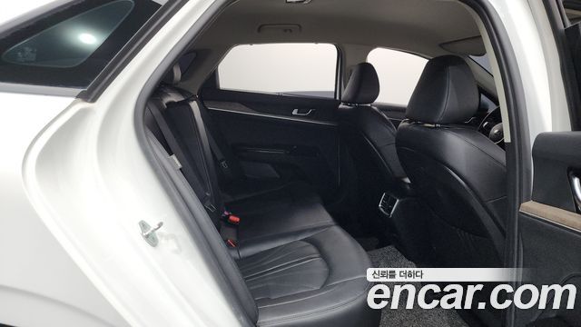 Kia K5 (III) 1.6 Turbo Signature 2021 — фото 15