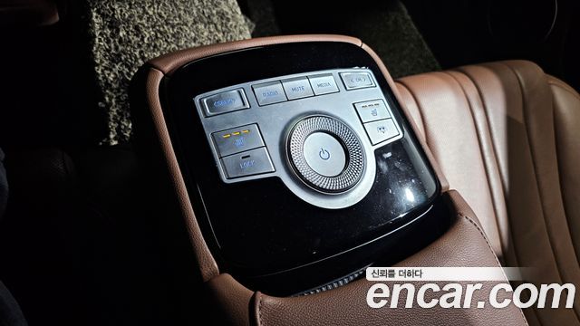 Genesis G80 (RG3) Gasoline 2.5 Turbo AWD 2022 — фото 27