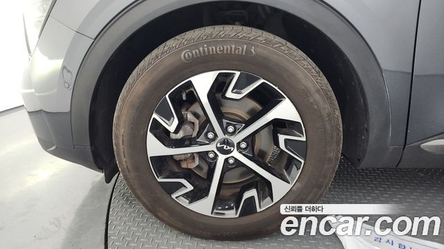 Kia Sportage Hybrid (V) Signature Gravity 2WD 2022 — фото 5