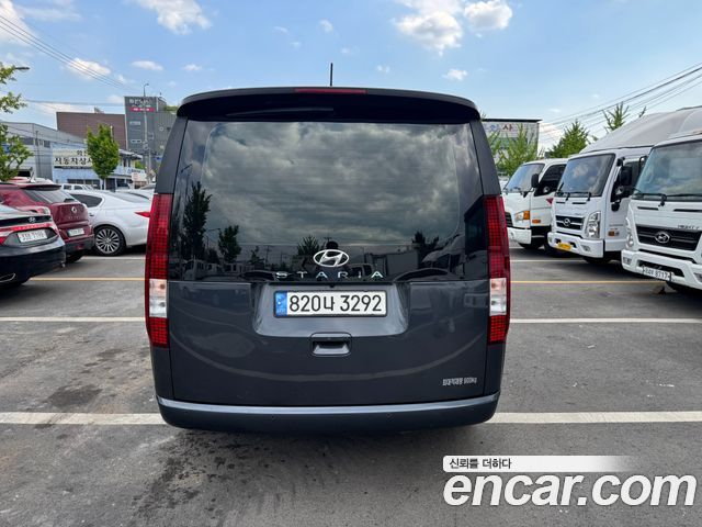 Hyundai Staria Cargo 3-Seater Smart 2023 — фото 4