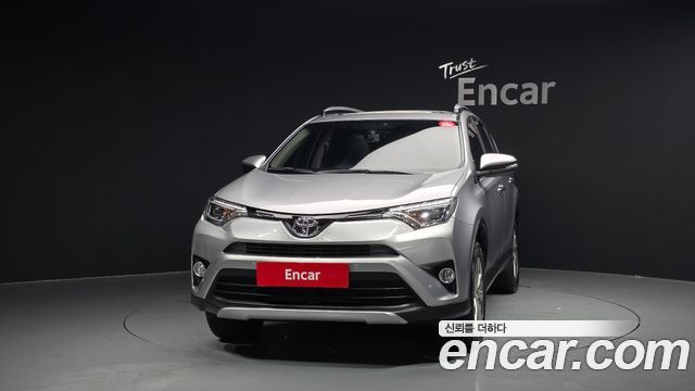 Toyota RAV4 2.5 2WD 4th 2017 — фото 3