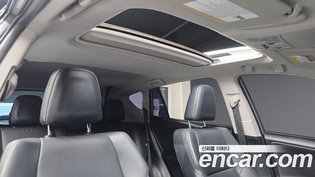 Toyota RAV4 2.5 2WD 4th 2017 — фото 13