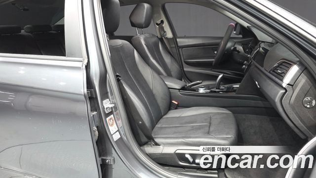 BMW 3 Series (F30) 320d xDrive 2017 — фото 11