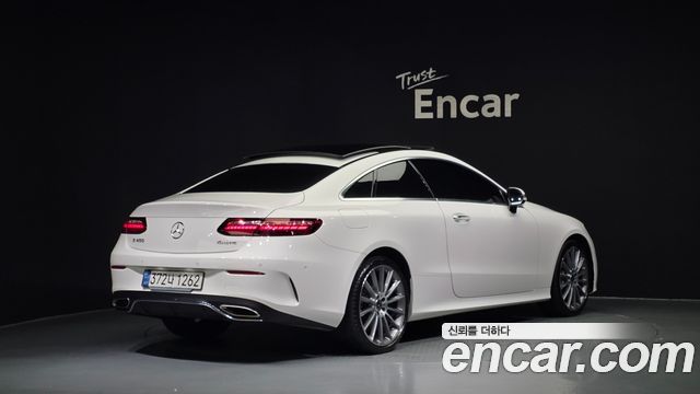 Mercedes-Benz E-Class (W213) E450 4MATIC Coupe 2022 — фото 2