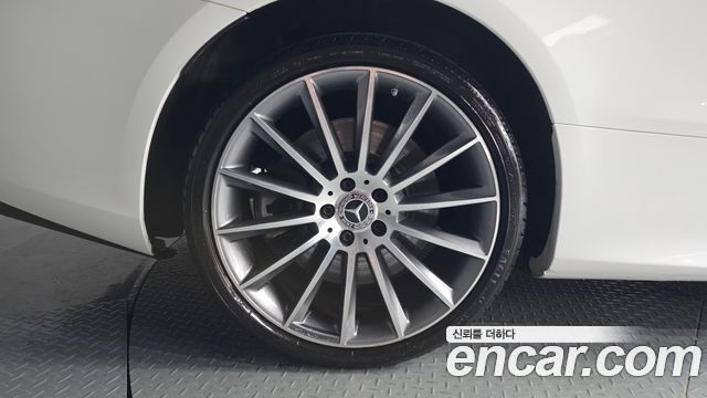 Mercedes-Benz E-Class (W213) E450 4MATIC Coupe 2022 — фото 5