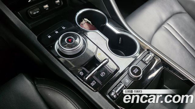 Kia K5 (III) 2.0 Prestige 2022 — фото 9