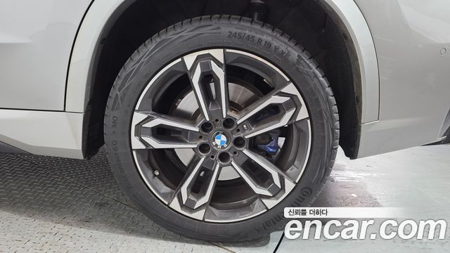 BMW X1 (U11) M35i xDrive 2024 — фото 21