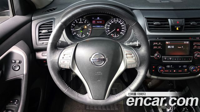 Nissan Altima 2.5 Smart L33 2017 — фото 17