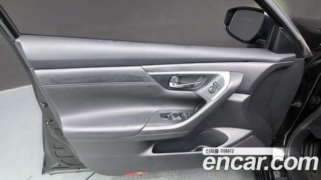 Nissan Altima 2.5 Smart L33 2017 — фото 30