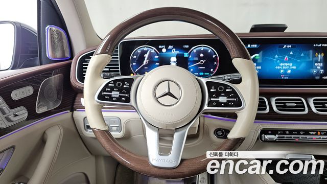 Mercedes-Benz GLS-Class (X167) Maybach GLS600 4MATIC 2021 — фото 17
