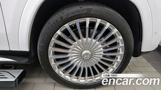 Mercedes-Benz GLS-Class (X167) Maybach GLS600 4MATIC 2021 — фото 27