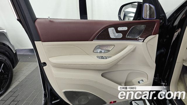 Mercedes-Benz GLS-Class (X167) Maybach GLS600 4MATIC 2021 — фото 30