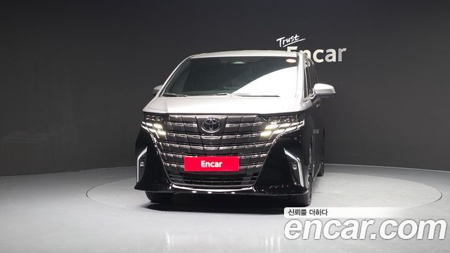 Toyota Alphard (IV) 2.5 HEV Executive AWD 2025 — фото 3