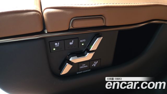 Toyota Alphard (IV) 2.5 HEV Executive AWD 2025 — фото 23