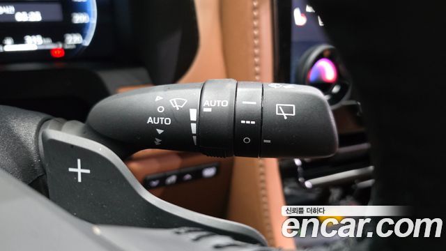 Toyota Alphard (IV) 2.5 HEV Executive AWD 2025 — фото 35