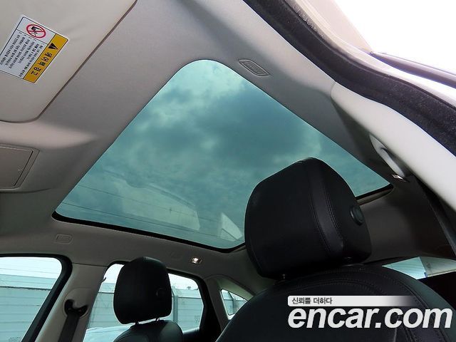 Jaguar E-PACE P250 SE 2018 — фото 20