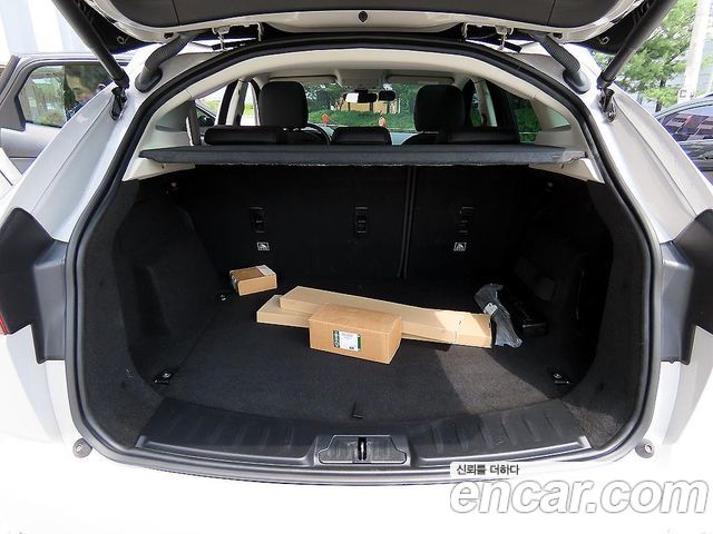 Jaguar E-PACE P250 SE 2018 — фото 21