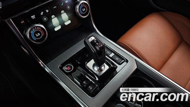 Jaguar XE D180 R-Dynamic S 2020 — фото 9