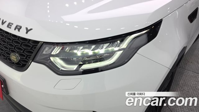 Land Rover Discovery 5 3.0 SD6 HSE 2019 — фото 22