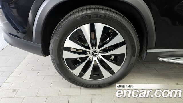 Mercedes-Benz GLE-Class (W167) GLE300d 4MATIC 2024 — фото 5