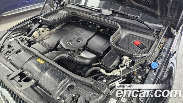 Mercedes-Benz GLE-Class (W167) GLE300d 4MATIC 2024 — фото 6