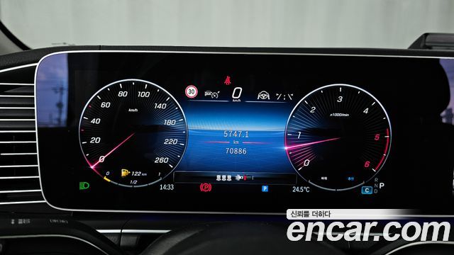 Mercedes-Benz GLE-Class (W167) GLE300d 4MATIC 2024 — фото 8