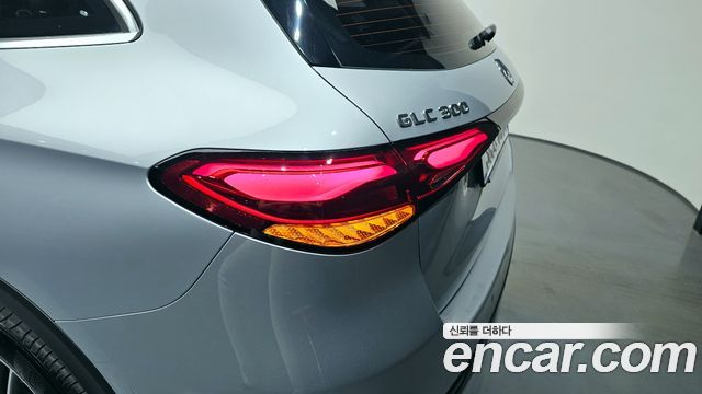 Mercedes-Benz GLC-Class (X254) GLC 300 4MATIC Avantgarde 2025 — фото 23