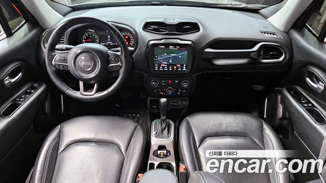 Jeep Renegade 2.4 Limited 2021 — фото 7