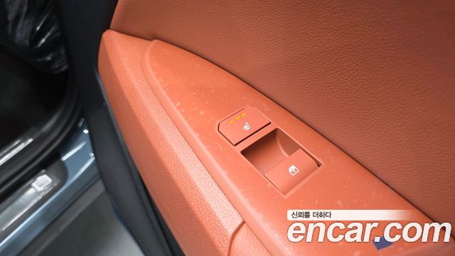Kia Sportage (V) Gasoline 1.6 Turbo 4WD Signature X Line 2026 — фото 19