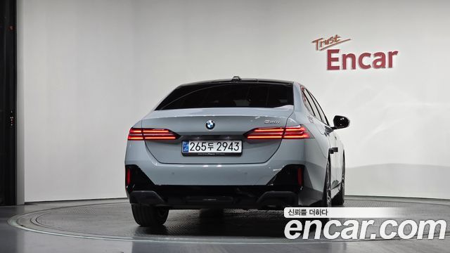 BMW 5 Series (G60) 520i M Sport 2024 — фото 4