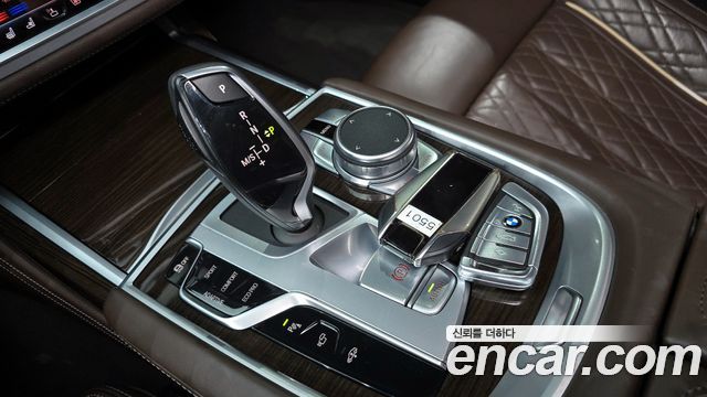 BMW 7 Series (G11) 730Ld xDrive Design Pure Excellence 2020 — фото 9