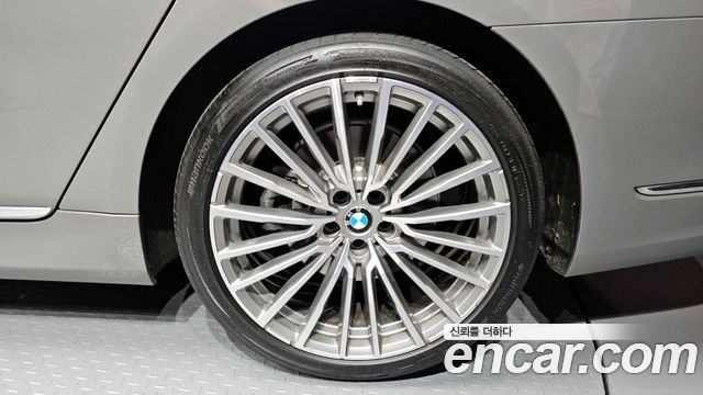 BMW 7 Series (G11) 730Ld xDrive Design Pure Excellence 2020 — фото 27