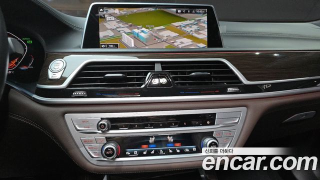BMW 7 Series (G11) 730Ld xDrive Design Pure Excellence 2020 — фото 34