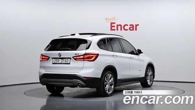 BMW X1 (F48) xDrive 20d Joy 2018 — фото 2