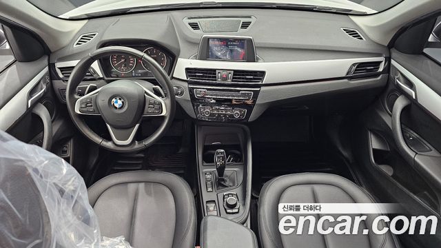 BMW X1 (F48) xDrive 20d Joy 2018 — фото 7